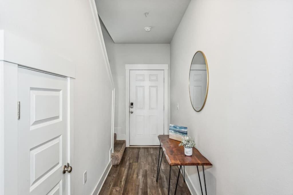 Luxury Townhome Near Downtown And Pensacola Beach Exteriér fotografie